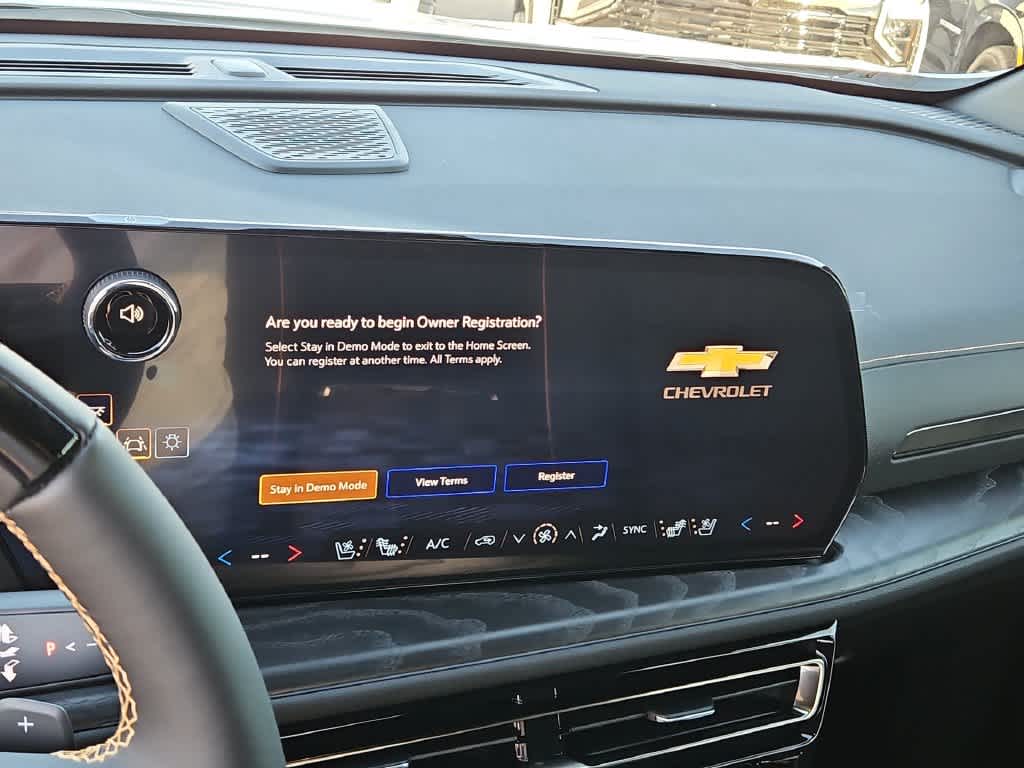 2027 Chevrolet Traverse High Country - Photo 24