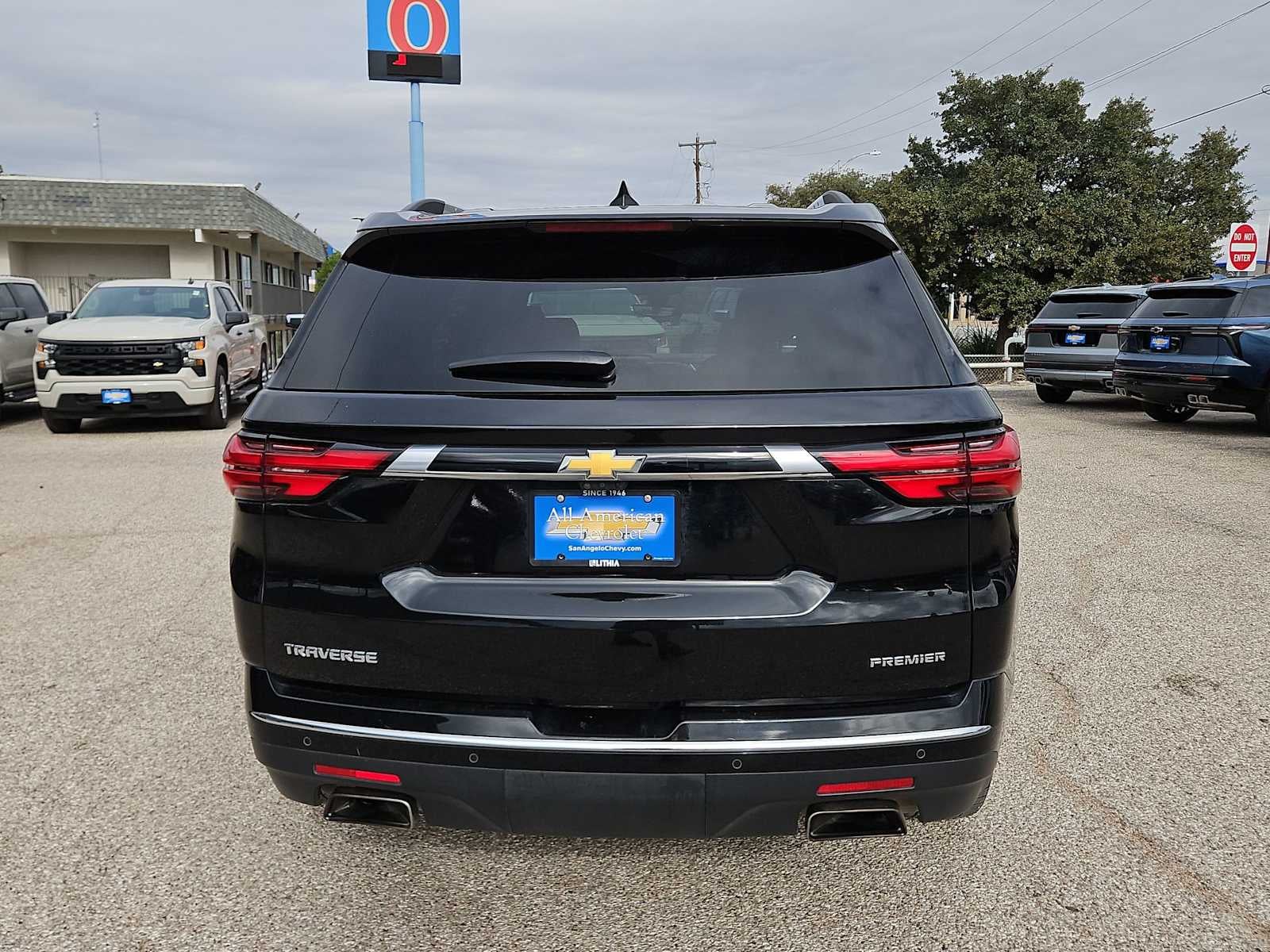 2023 Chevrolet Traverse Premier