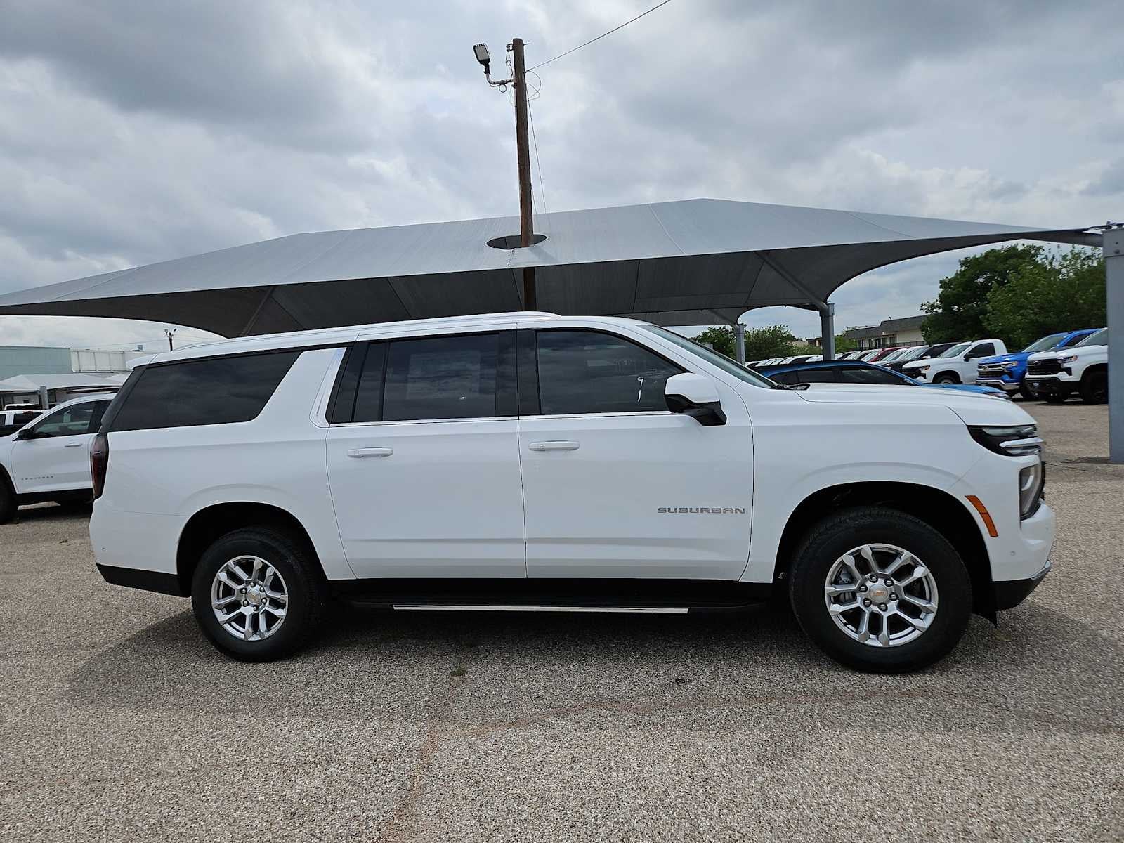 2026 Chevrolet Suburban LS