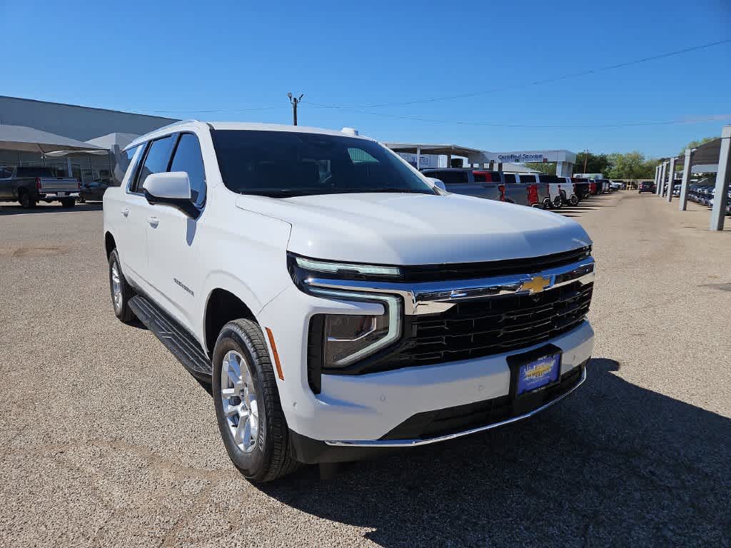 2027 Chevrolet Suburban LS