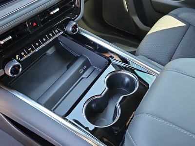 2027 Chevrolet Suburban LS