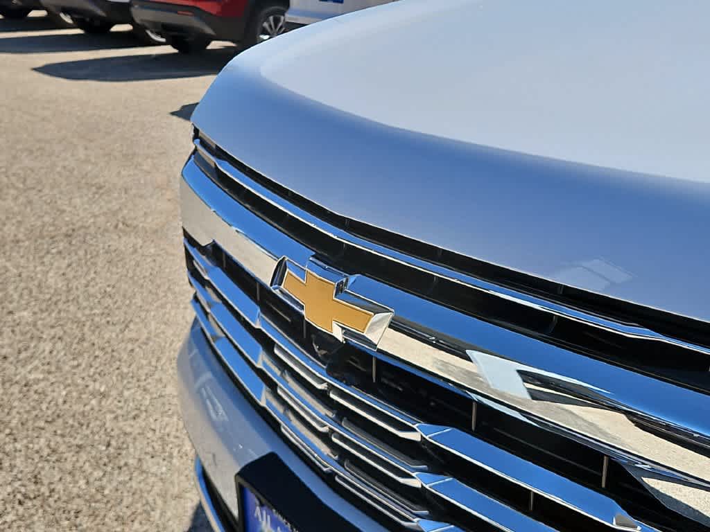 2027 Chevrolet Suburban Premier