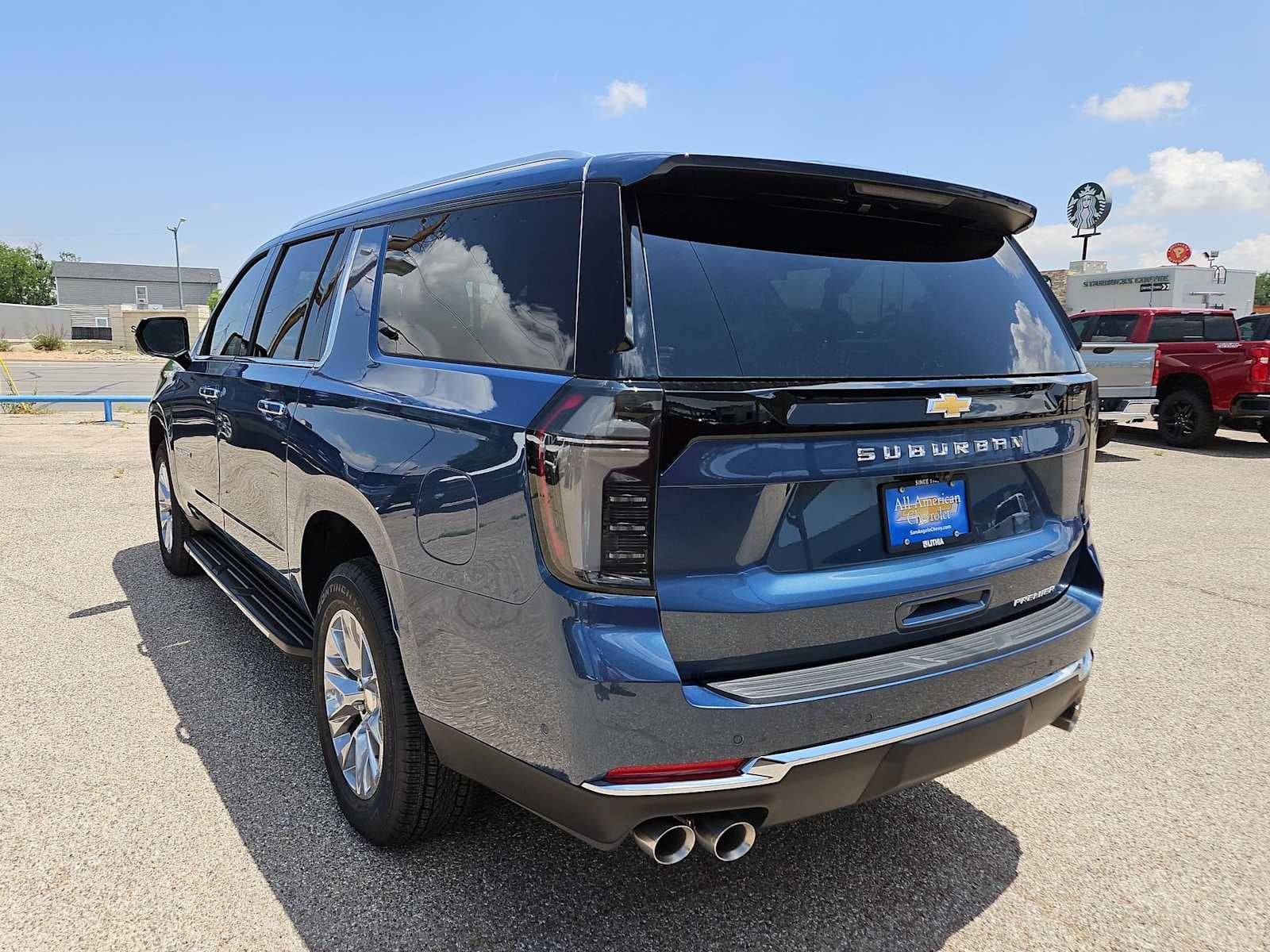 2025 Chevrolet Suburban Premier