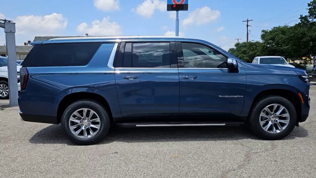 2025 Chevrolet Suburban Premier