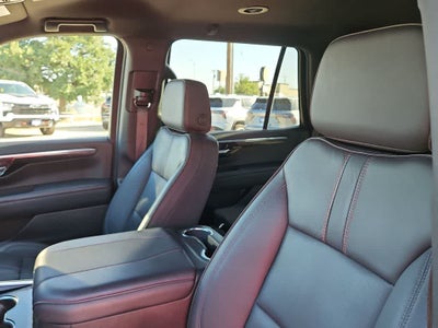 2025 Chevrolet Tahoe RST