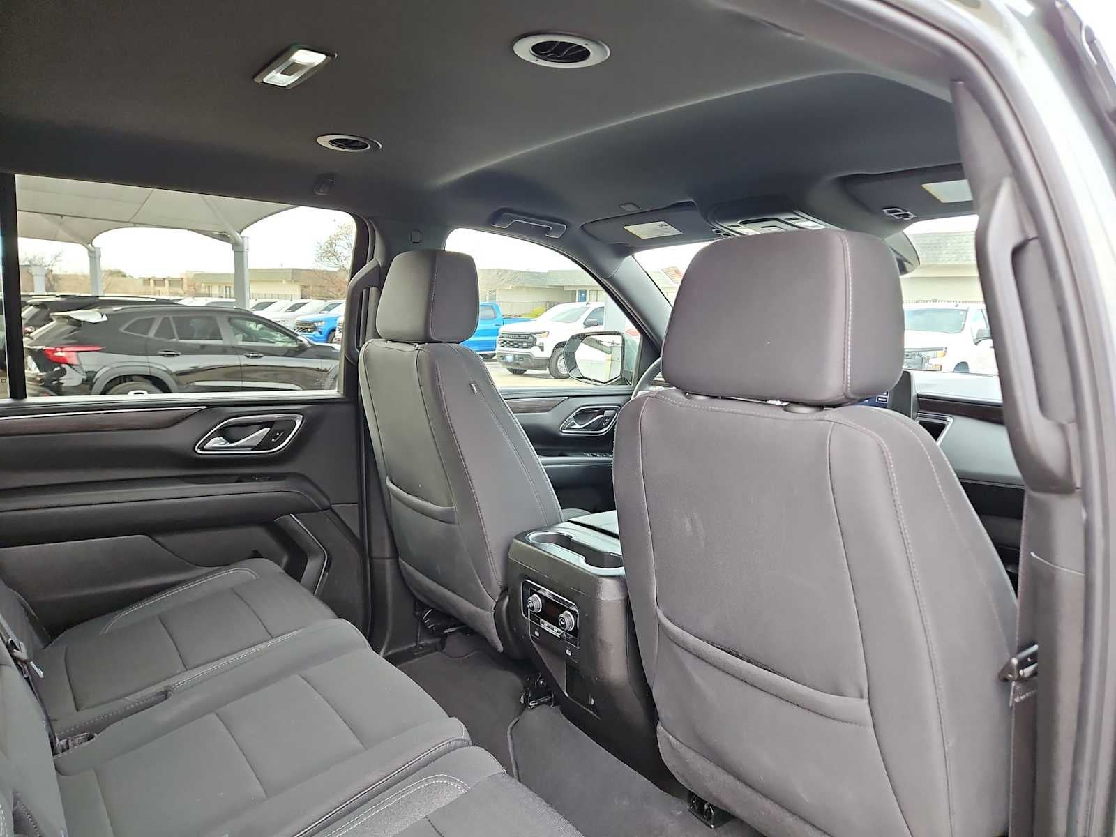 2024 Chevrolet Suburban LS