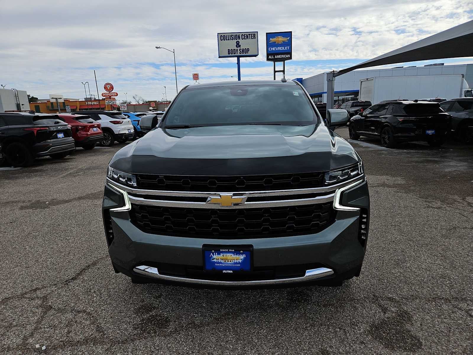 2024 Chevrolet Suburban LS