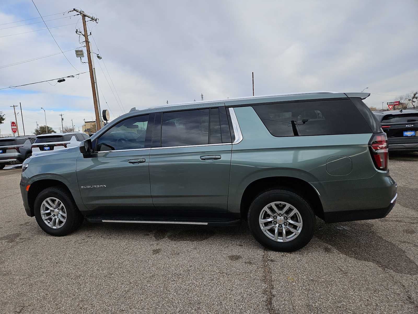 2024 Chevrolet Suburban LS