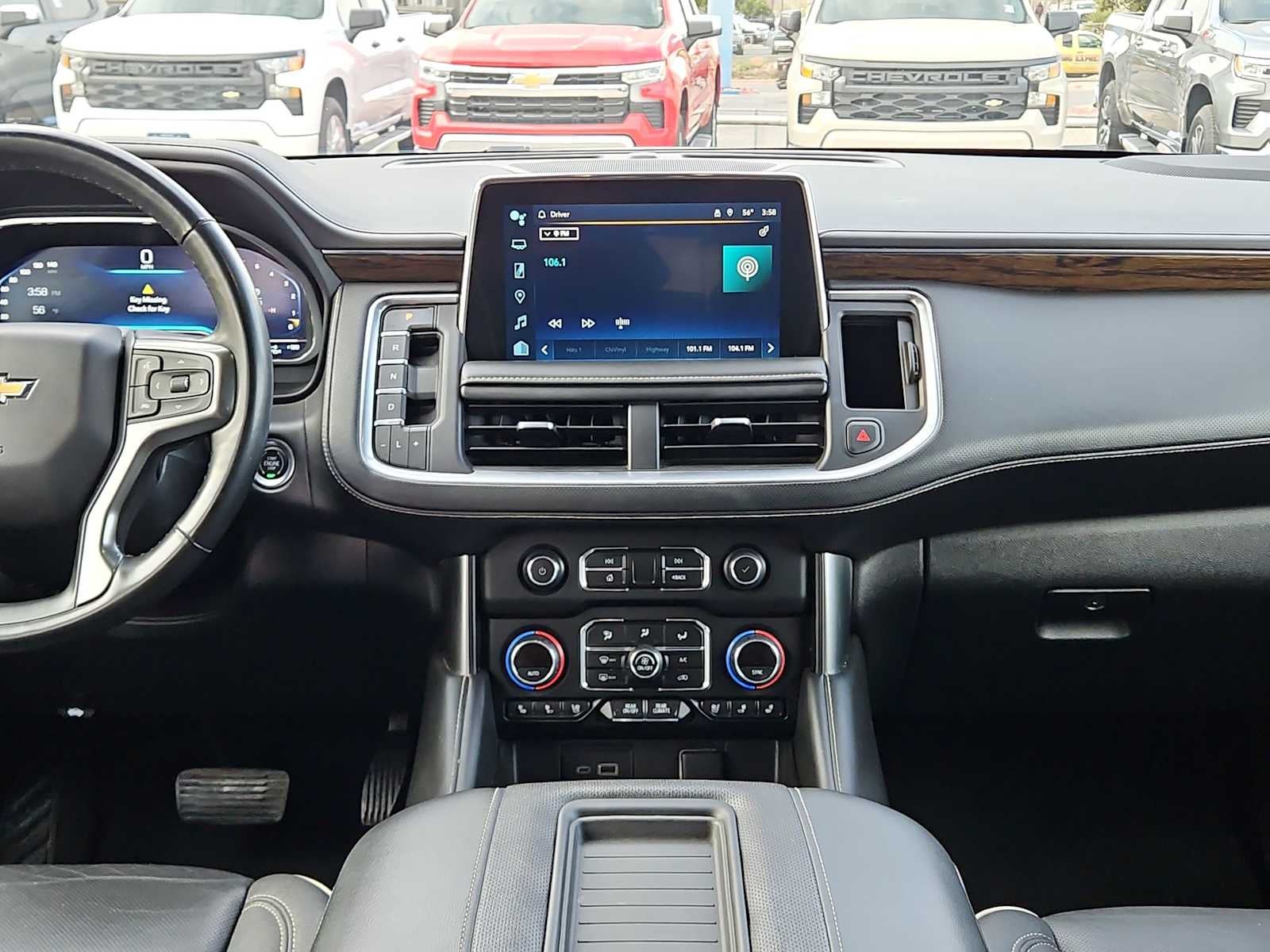 2023 Chevrolet Suburban Premier