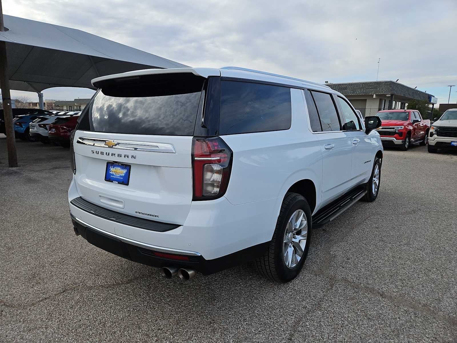 2023 Chevrolet Suburban Premier