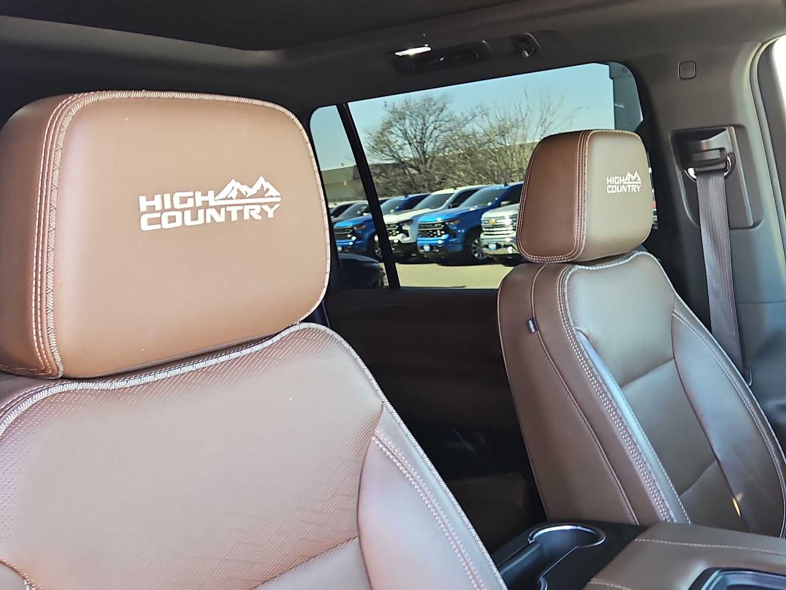 2022 Chevrolet Suburban High Country