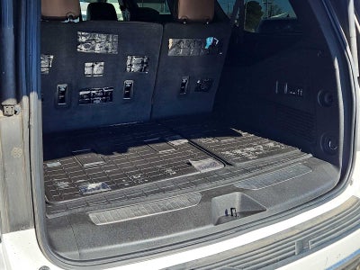 2022 Chevrolet Suburban High Country