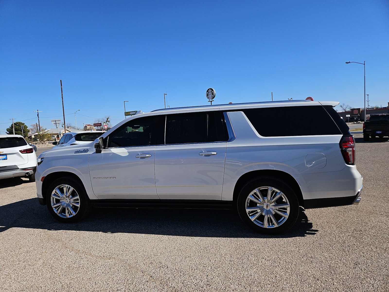 2022 Chevrolet Suburban High Country