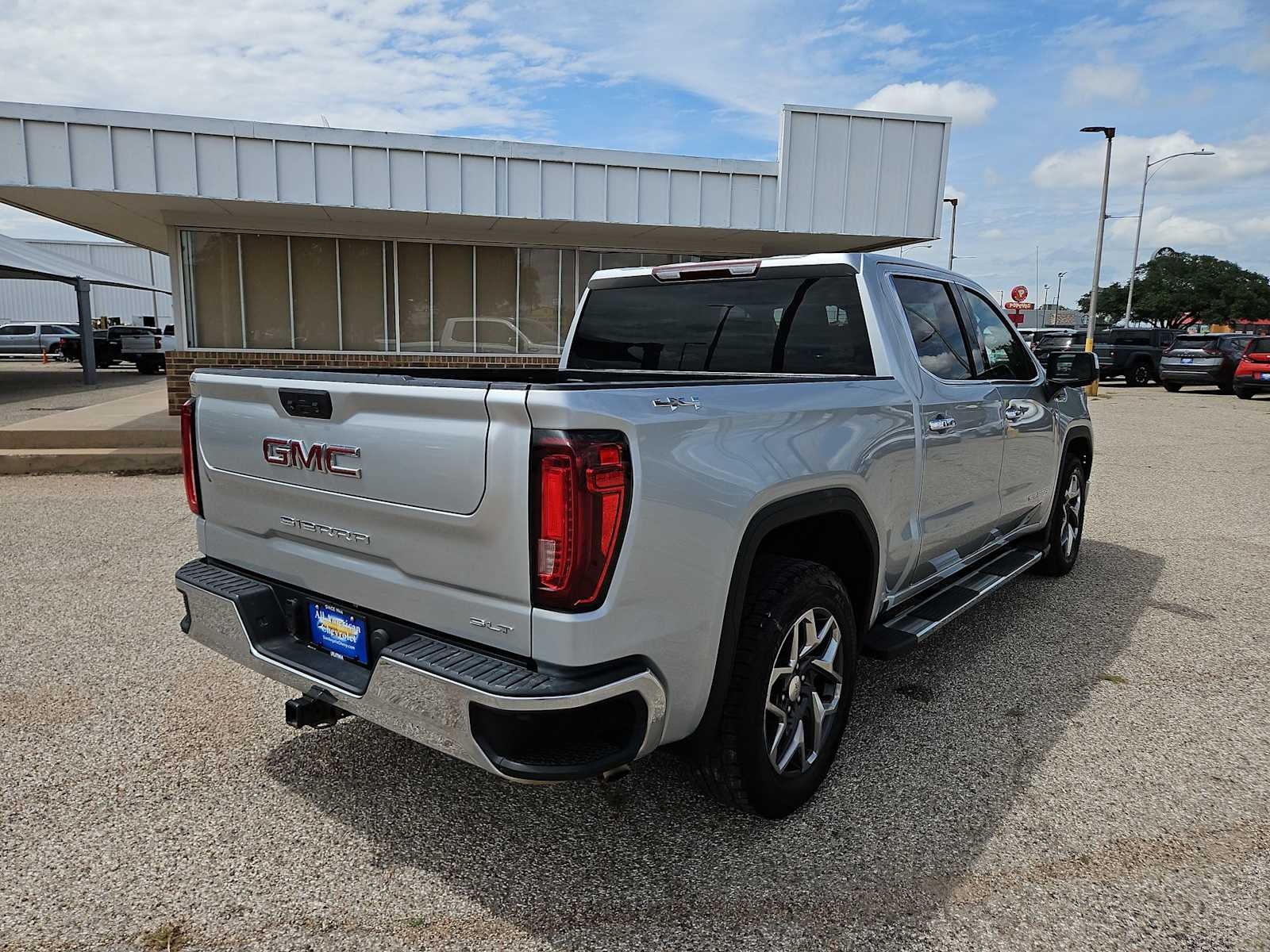 2022 GMC Sierra 1500 SLT