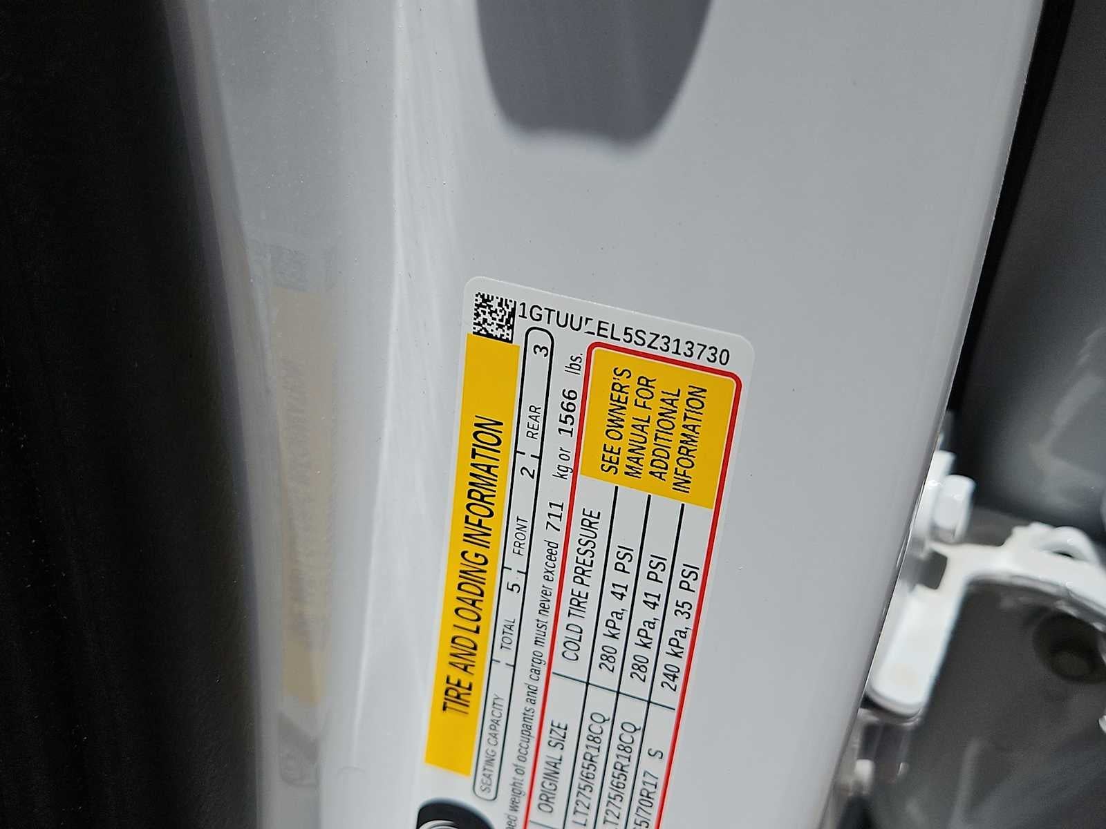 2025 GMC Sierra 1500 AT4