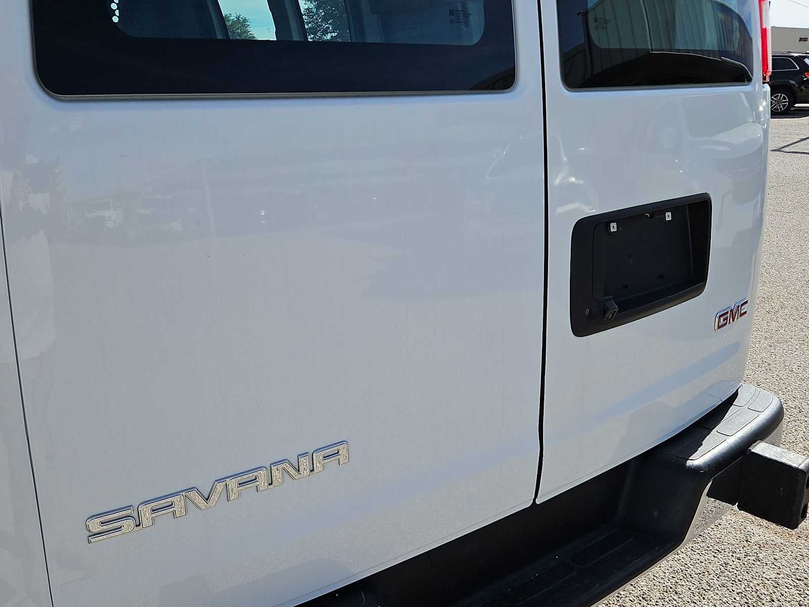 2024 GMC Savana Cargo 2500 Work Van