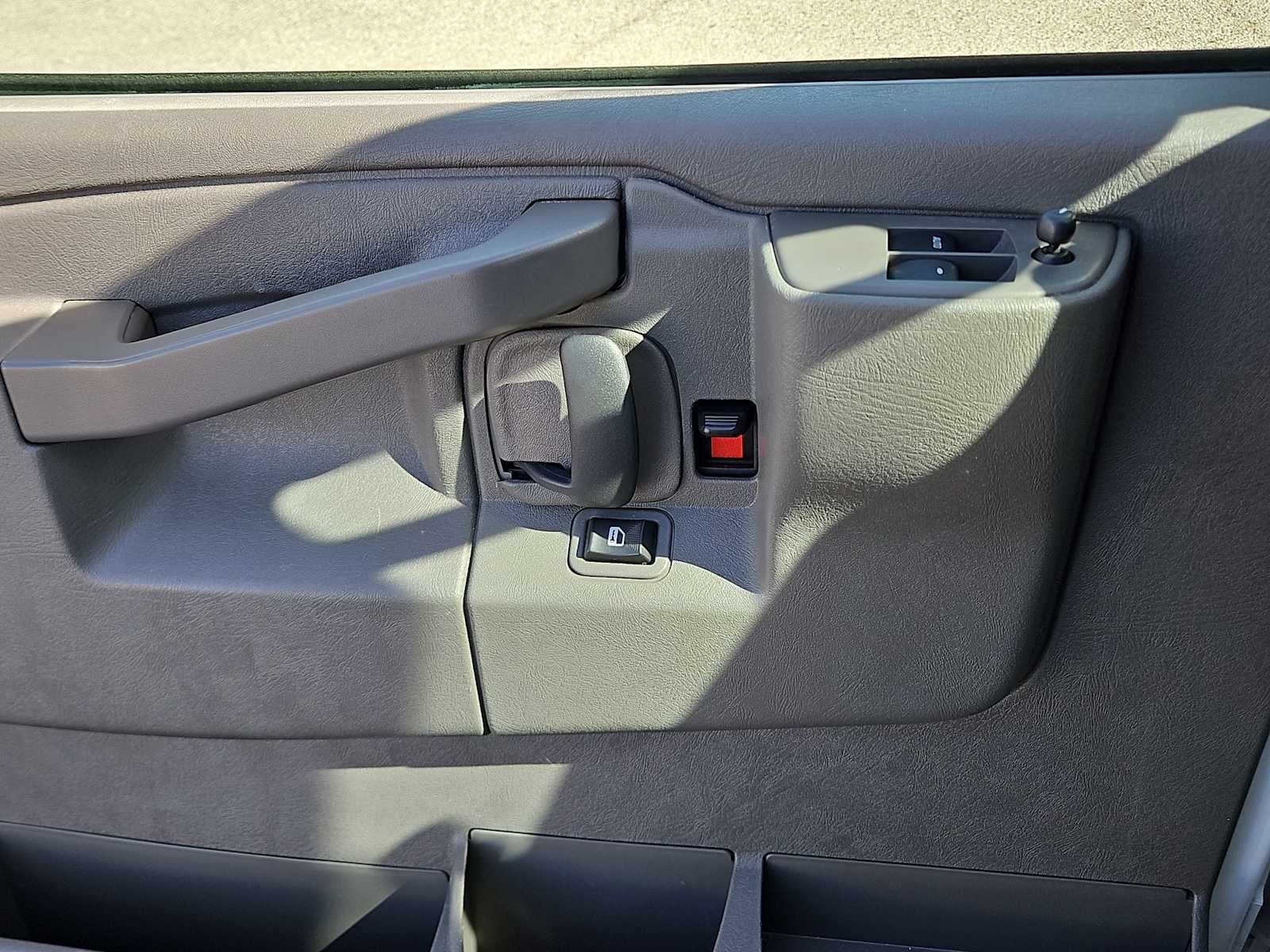 2024 GMC Savana Cargo 2500 Work Van