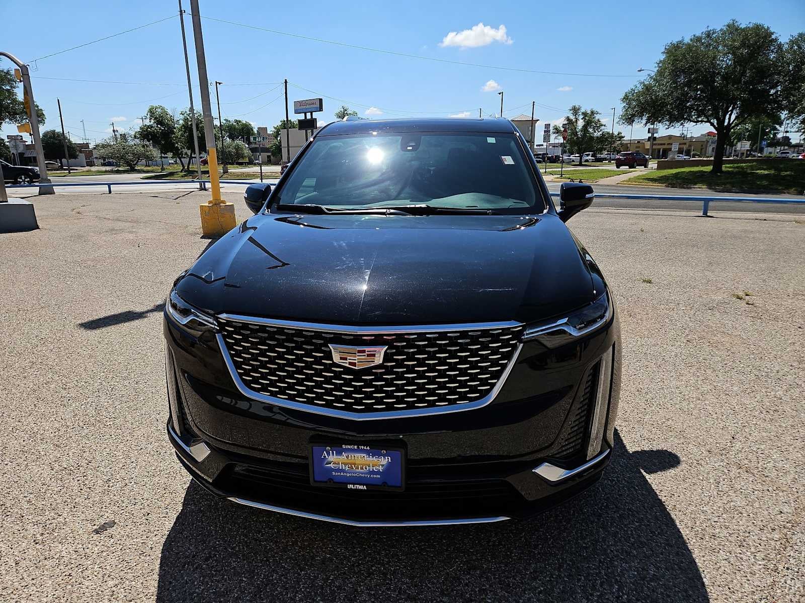 2025 Cadillac XT6 Luxury