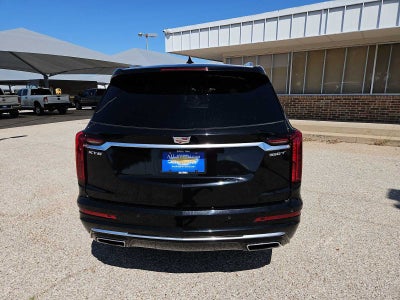 2025 Cadillac XT6 Luxury