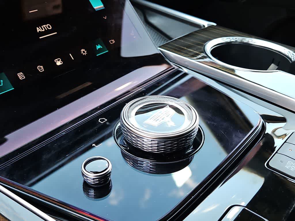 2025 Cadillac Escalade Premium Luxury