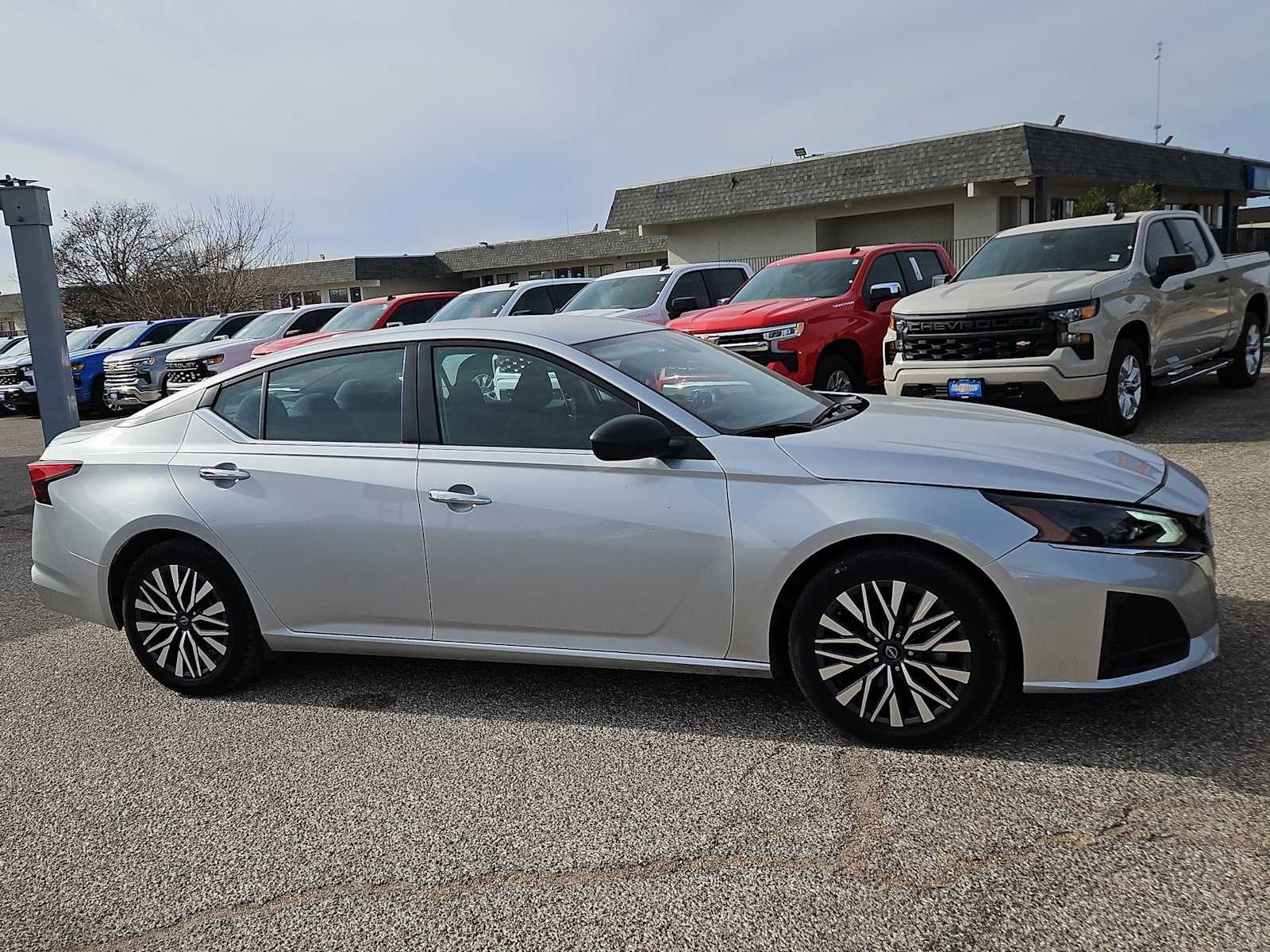 2024 Nissan Altima 2.5 SV