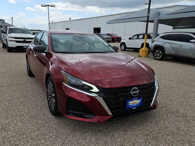 2025 Nissan Altima SV