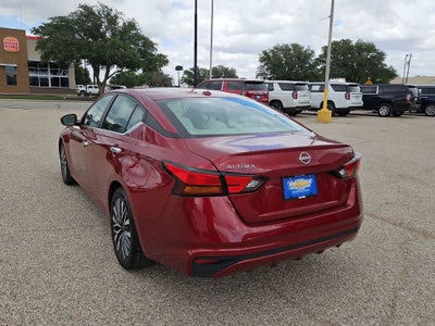 2025 Nissan Altima SV