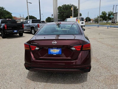 2025 Nissan Altima SV