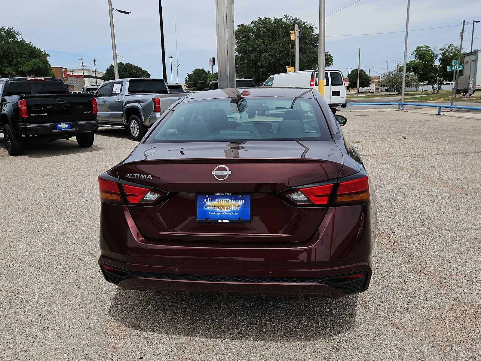 2025 Nissan Altima SV