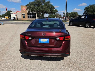 2025 Nissan Altima SV