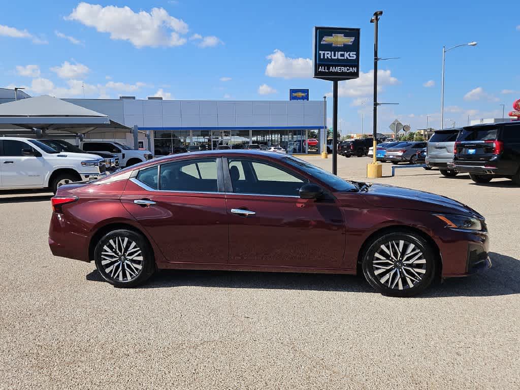 2025 Nissan Altima SV