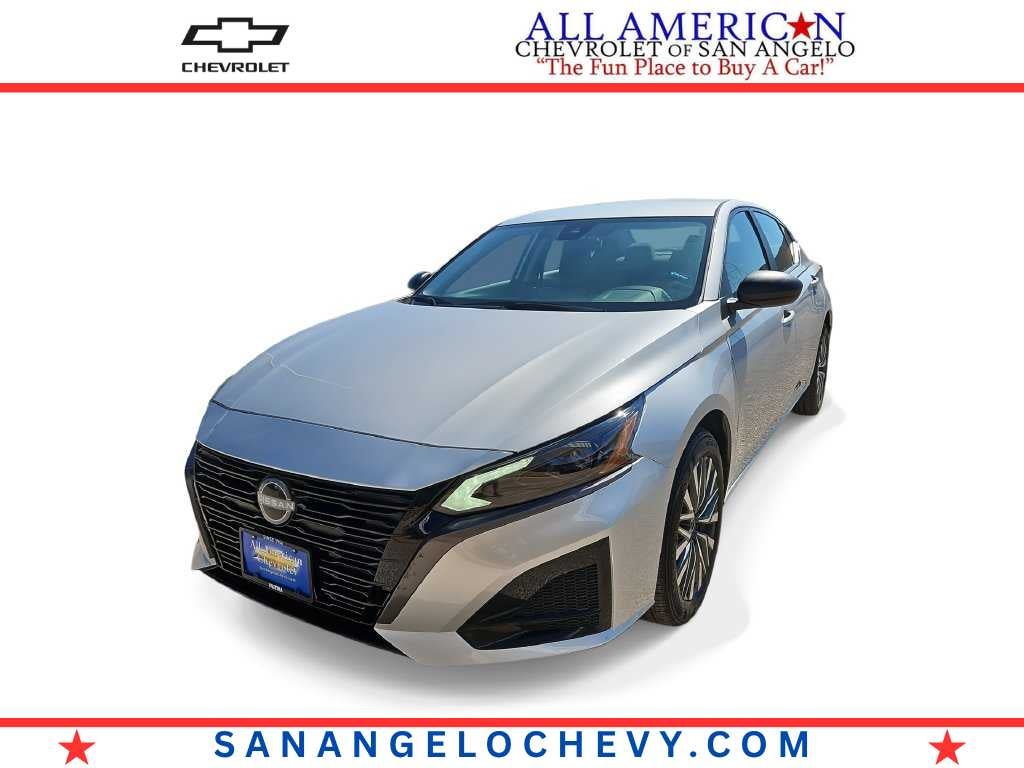 2026 Nissan Altima SV