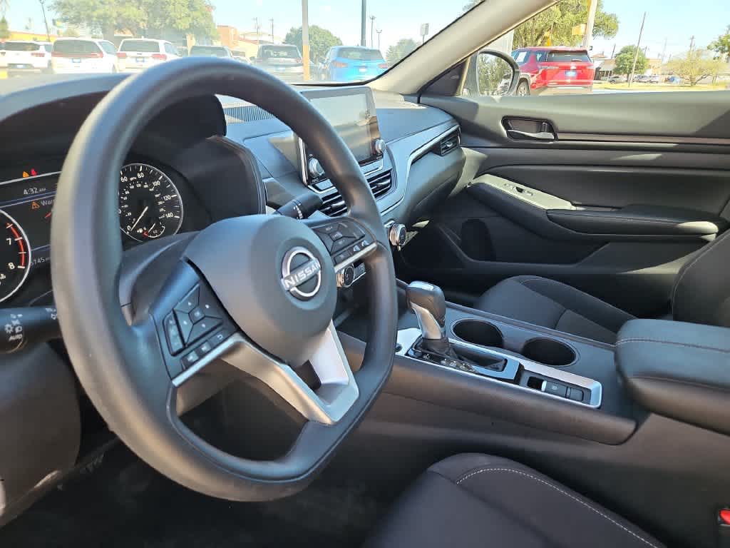 2026 Nissan Altima SV