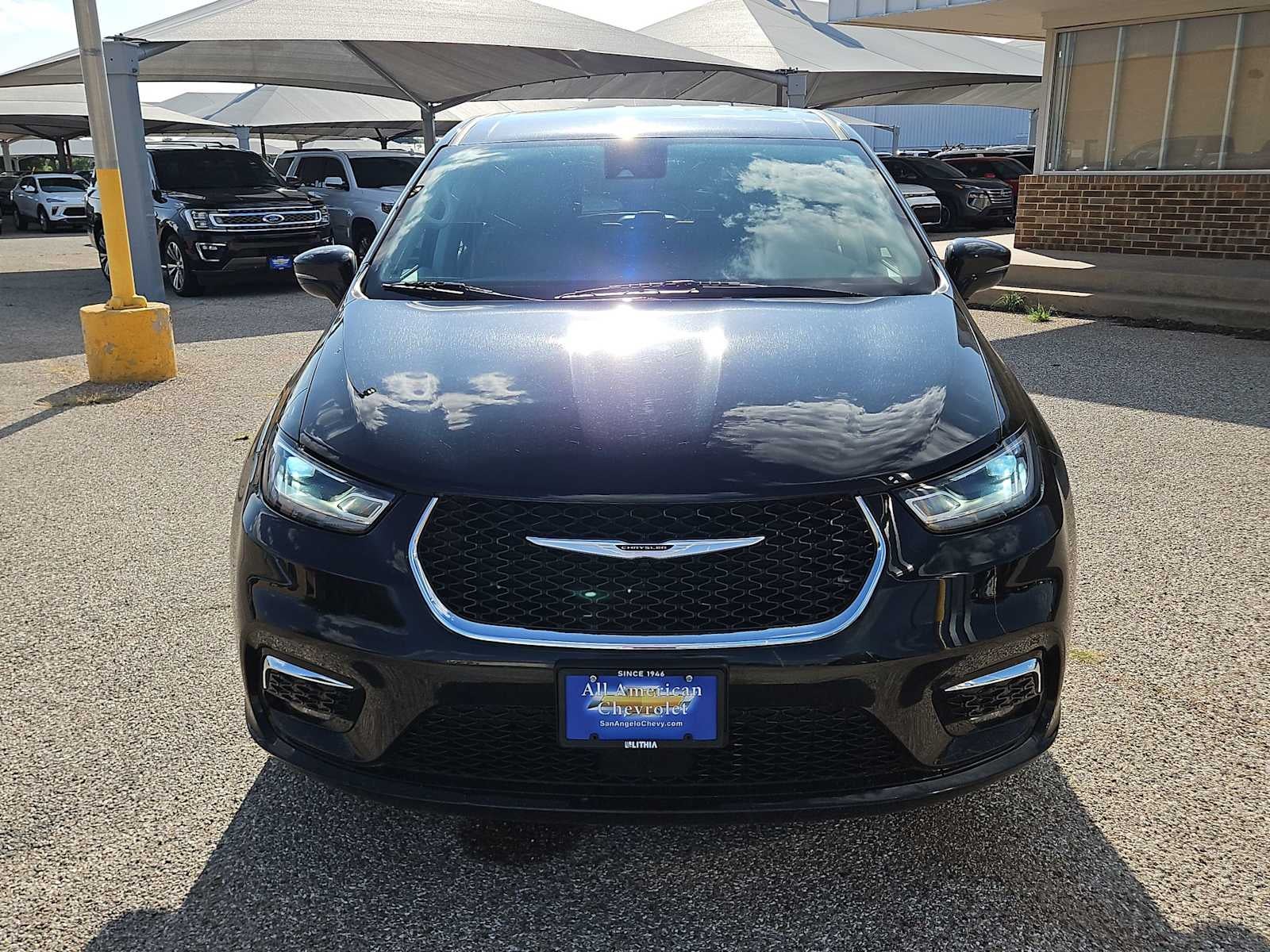 2024 Chrysler Pacifica Touring L