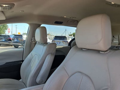 2020 Chrysler Pacifica Touring L Plus