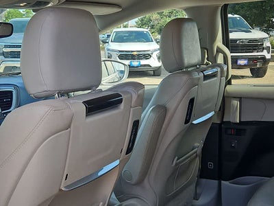 2020 Chrysler Pacifica Touring L Plus
