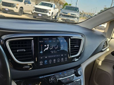 2020 Chrysler Pacifica Touring L Plus