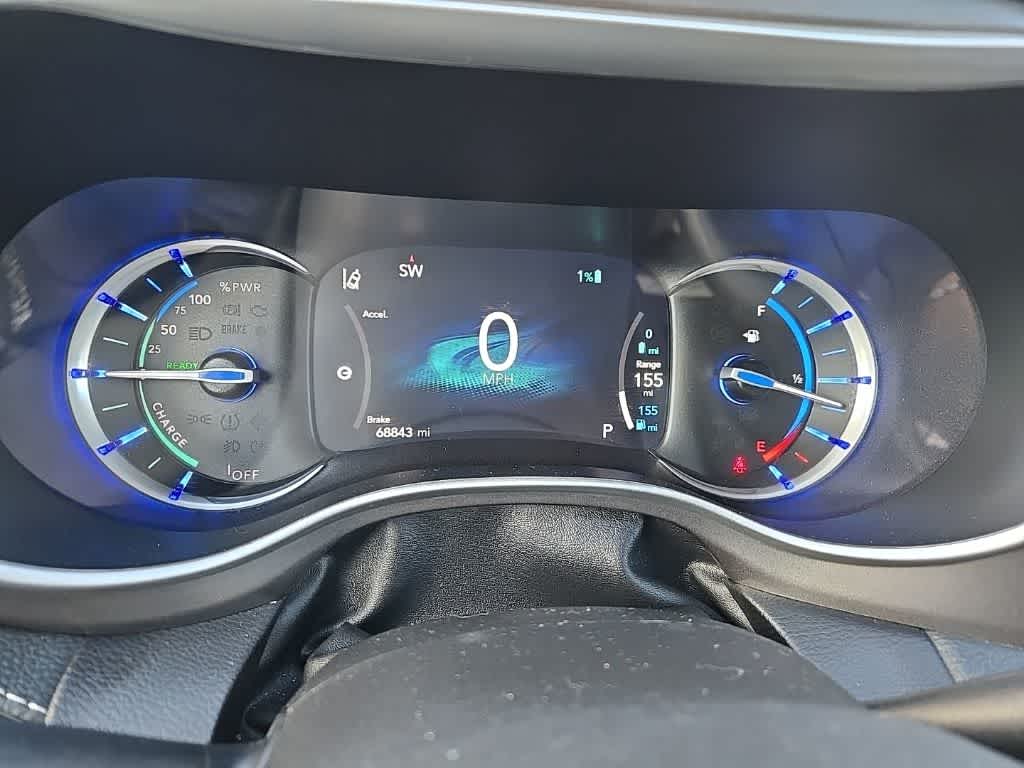 2023 Chrysler Pacifica Hybrid Touring L