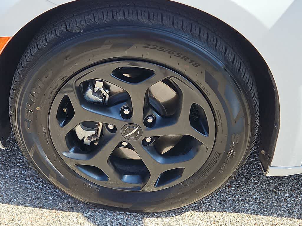 2024 Chrysler Pacifica Hybrid S Appearance Pkg