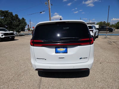 2024 Chrysler Pacifica Hybrid S Appearance Pkg