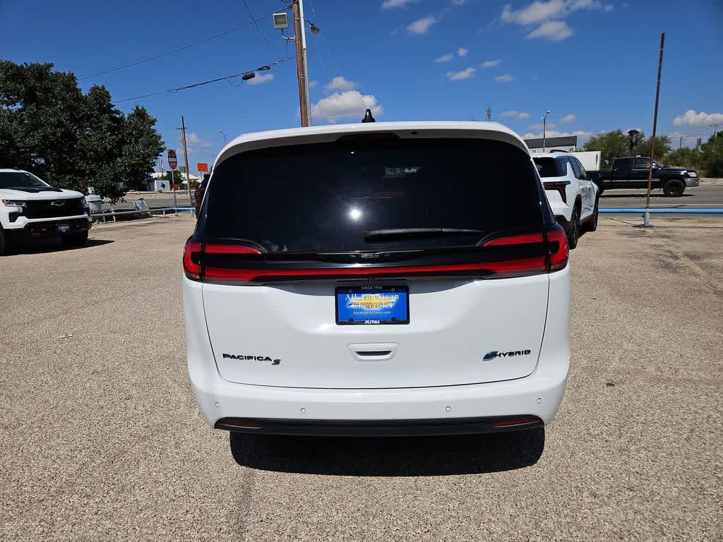 2024 Chrysler Pacifica Hybrid S Appearance Pkg