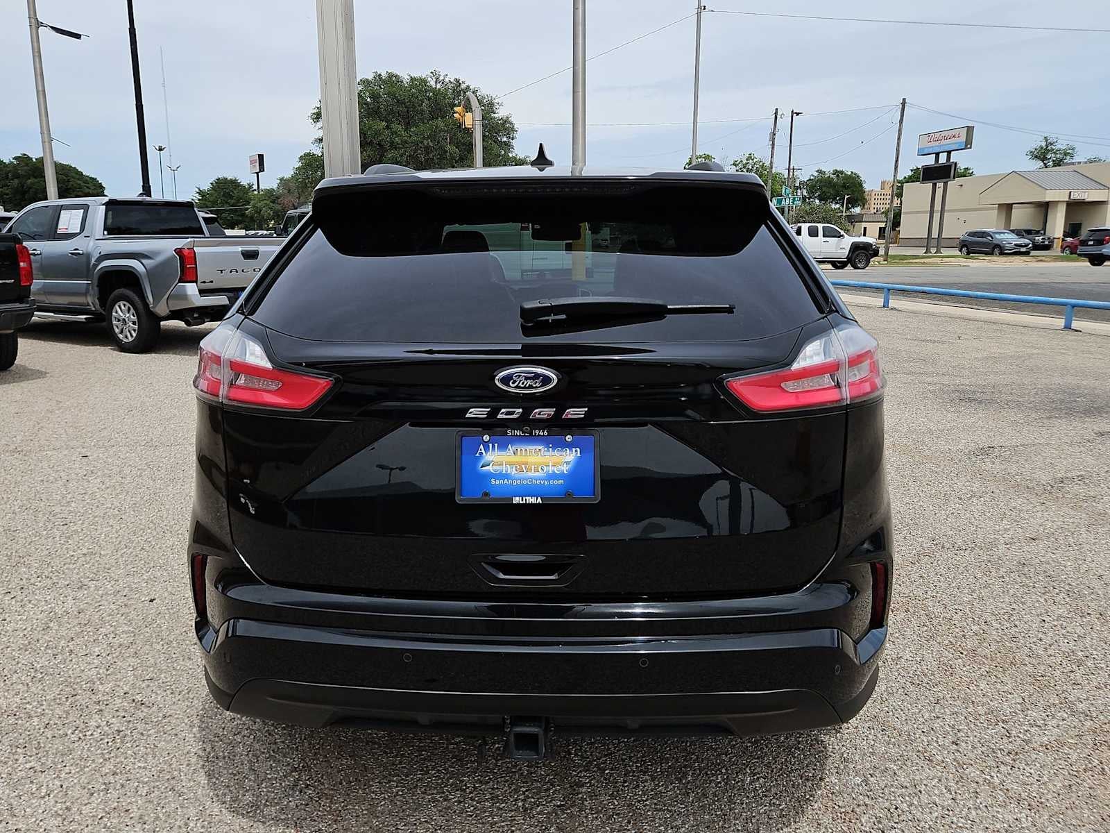 2022 Ford Edge SEL