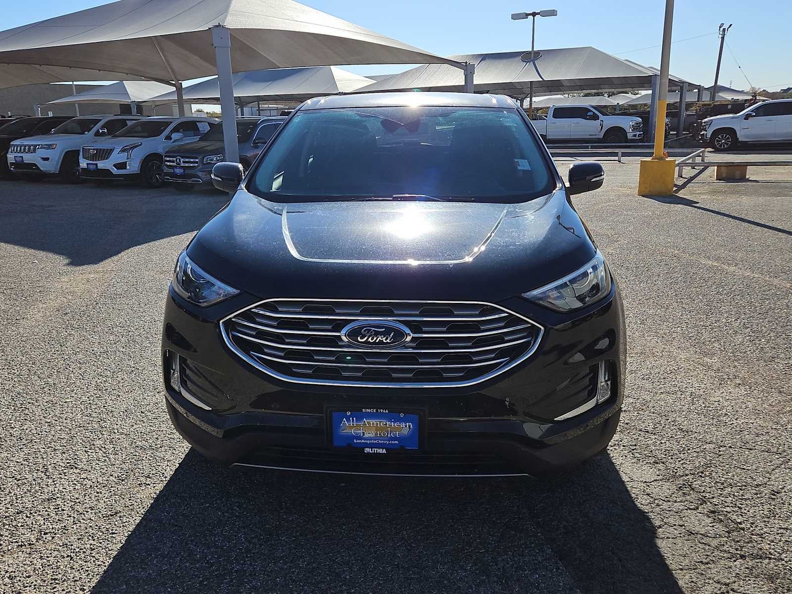 2023 Ford Edge Titanium
