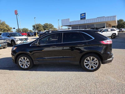 2023 Ford Edge Titanium