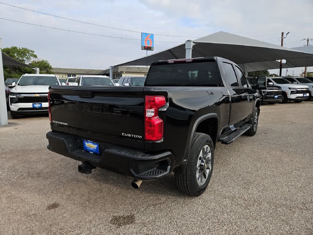 2025 Chevrolet Silverado 2500 HD Custom