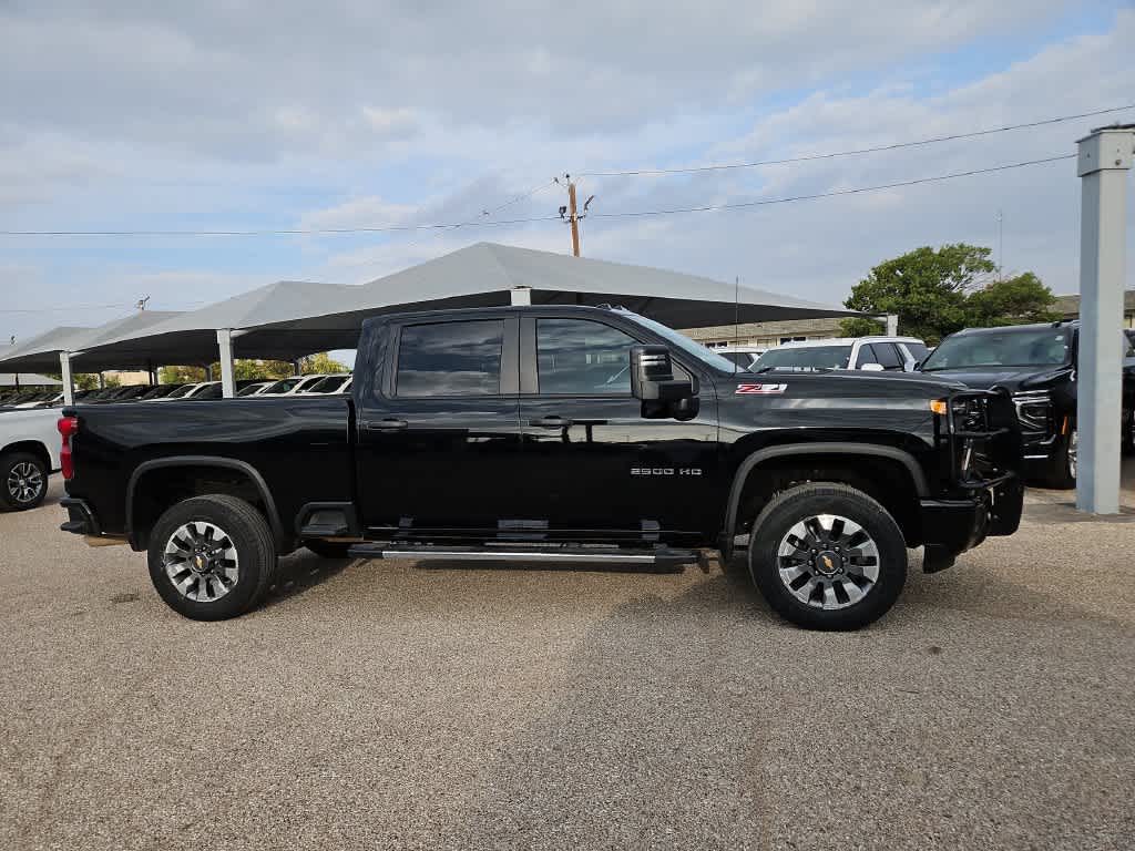 2025 Chevrolet Silverado 2500 HD Custom