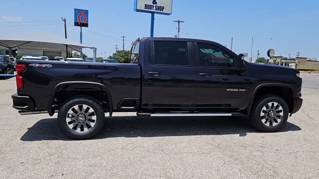 2024 Chevrolet Silverado 2500 HD Custom