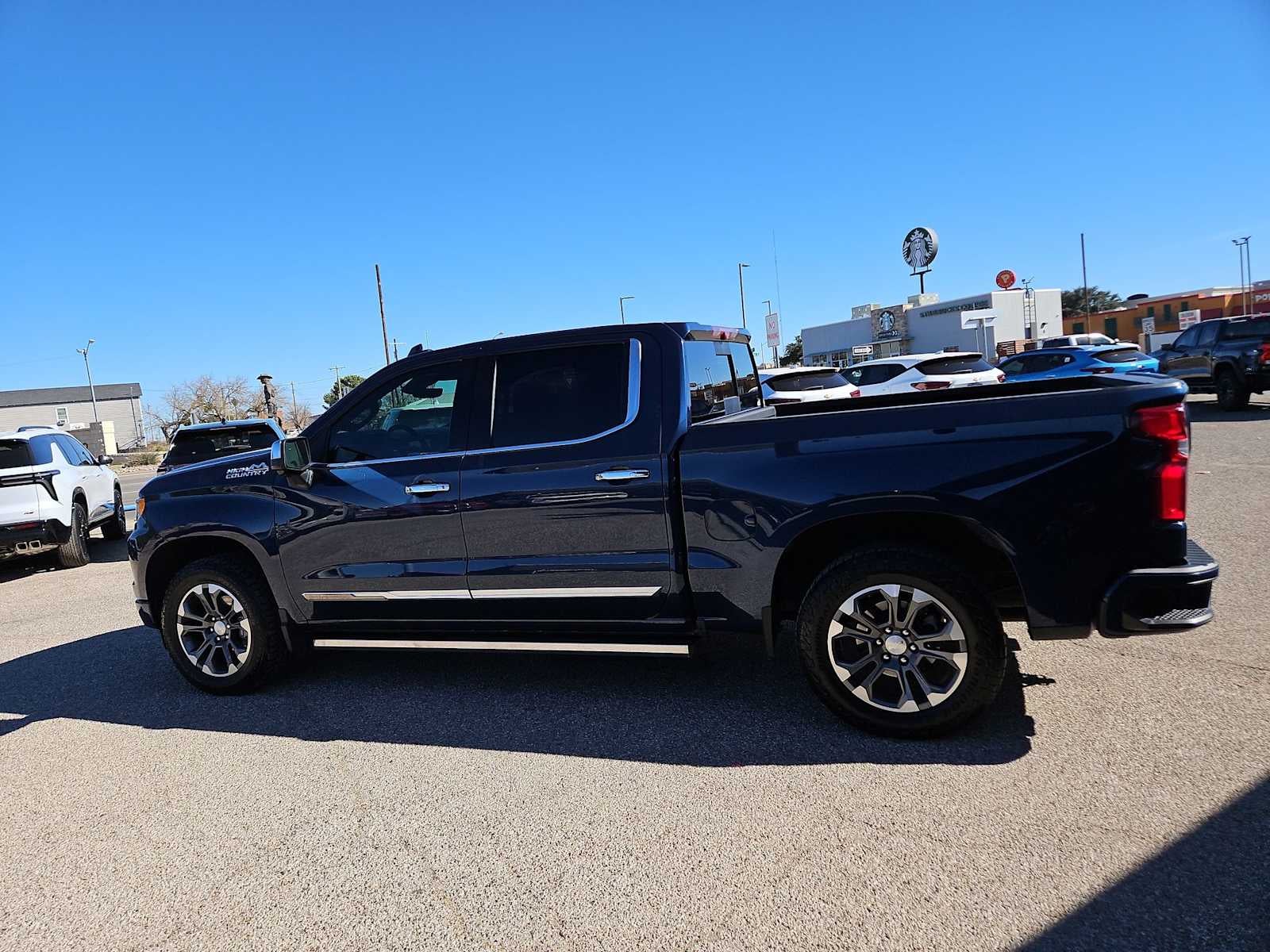 2022 Chevrolet Silverado 1500 High Country