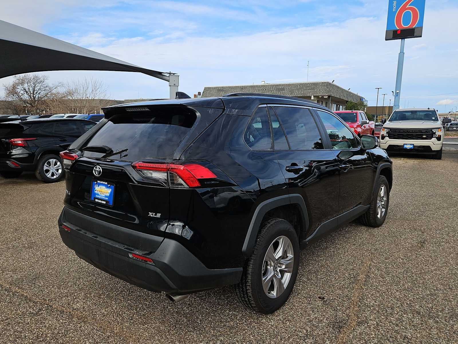 2023 Toyota RAV4 XLE