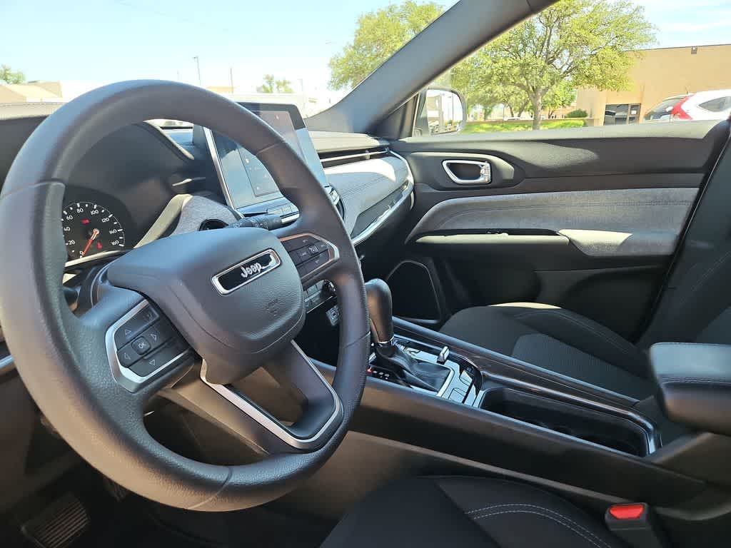 2025 Jeep Compass Sport